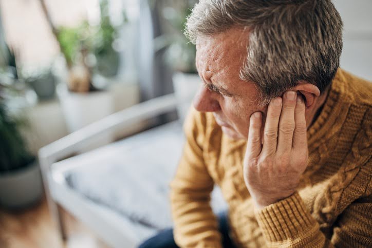 How Do You Know If You Have an Ear Infection? 5 Signs and Symptoms to Watch For